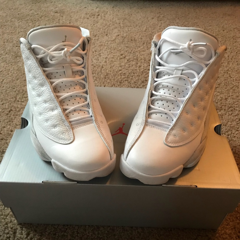 Jordan Retro 13 Lows “Pure Money”